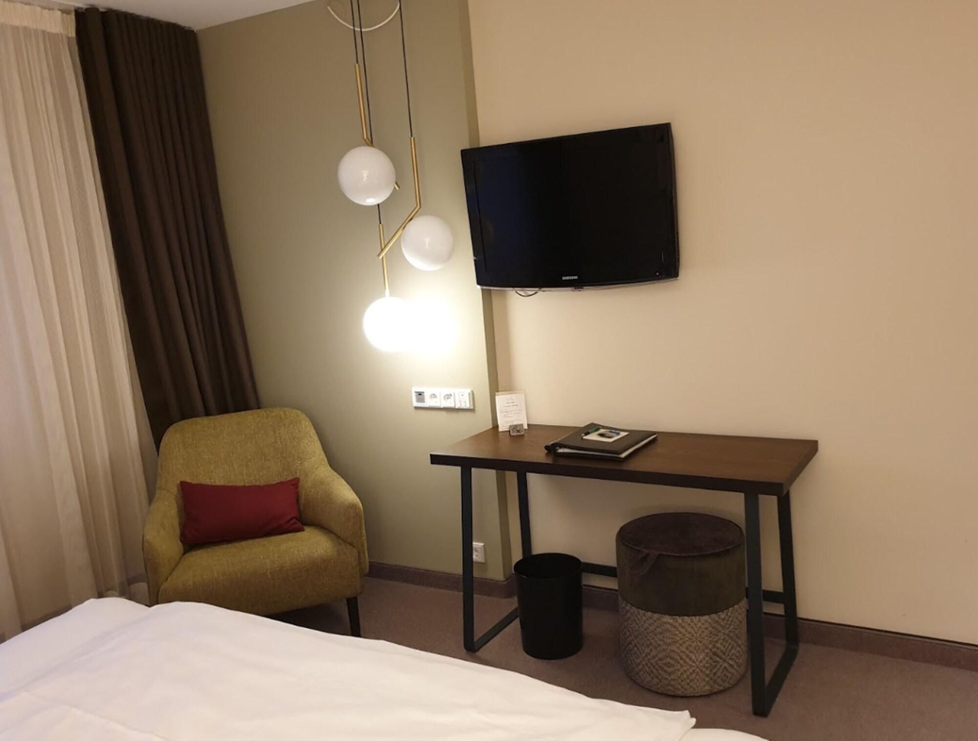 Parkhotel Schmid Adelsried Dış mekan fotoğraf