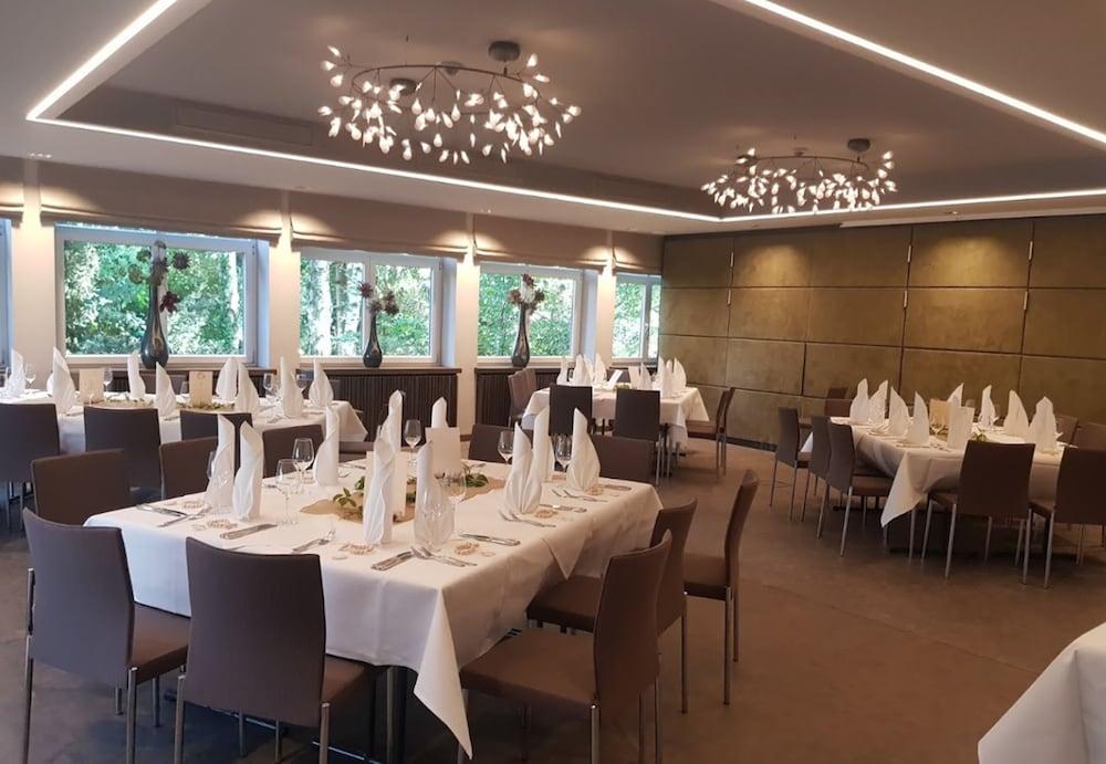 Parkhotel Schmid Adelsried Dış mekan fotoğraf